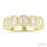 1 1/2 Ctw Bezel Set 5-Stone Emerald Cut Diamond Fashion Band in 14K Yellow Gold